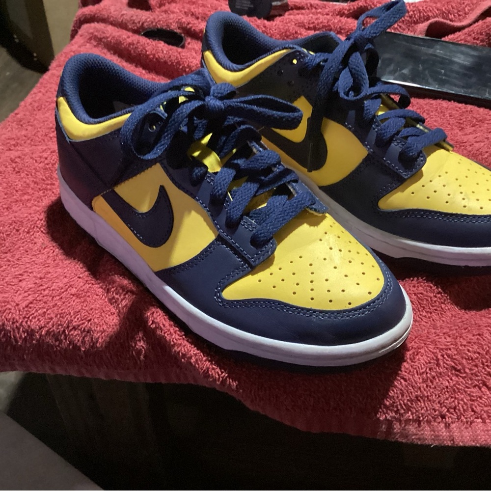 Nike Kids' Blue and Yellow Sneakers